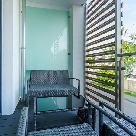 Apartment D-07 