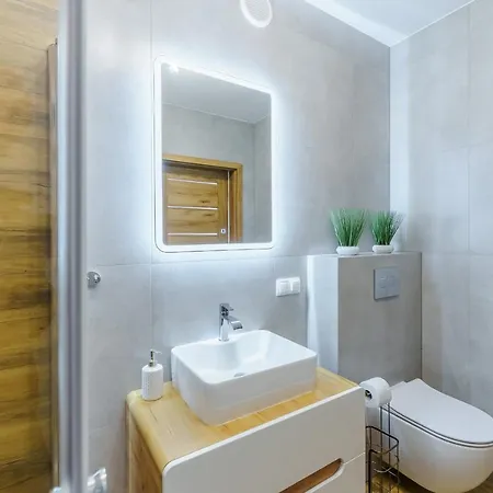 D-07 Nawigator By Holiday&sun *